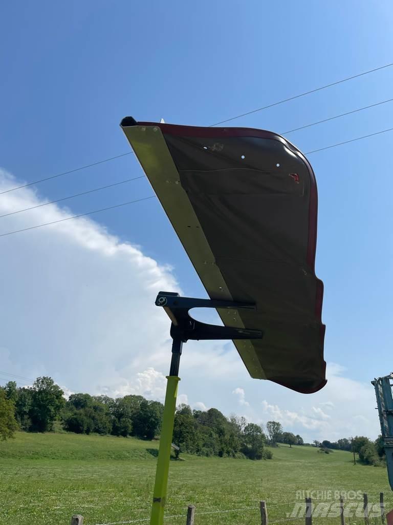 CLAAS Liner 700 Zwadharken