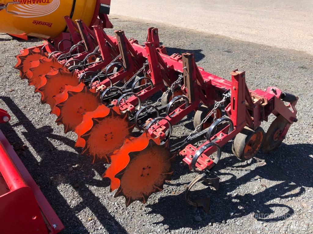 Kongskilde VBT 3.M Row crop cultivators