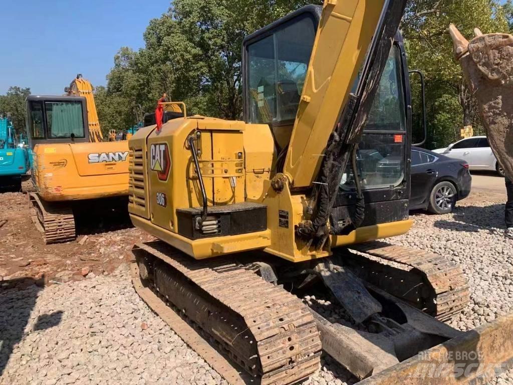 CAT 306 Rupsgraafmachines