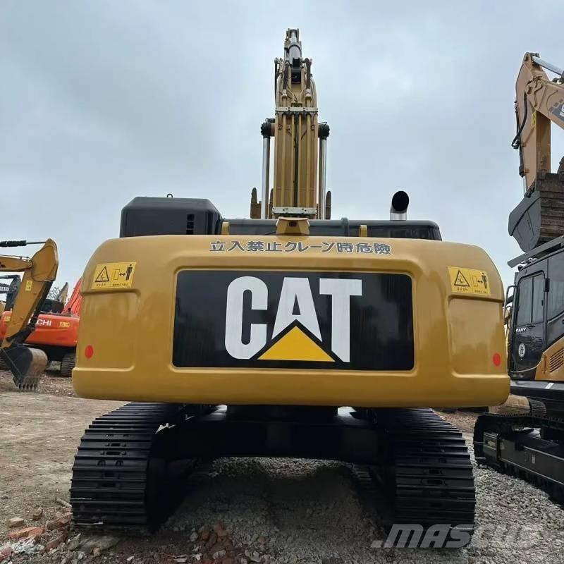 CAT 330 Rupsgraafmachines
