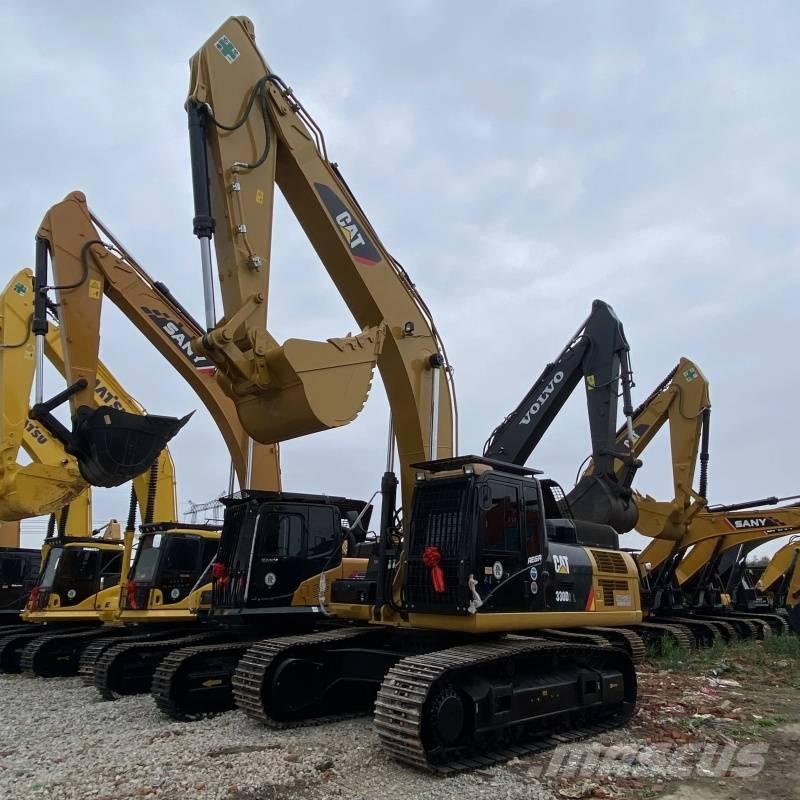 CAT 330 Rupsgraafmachines