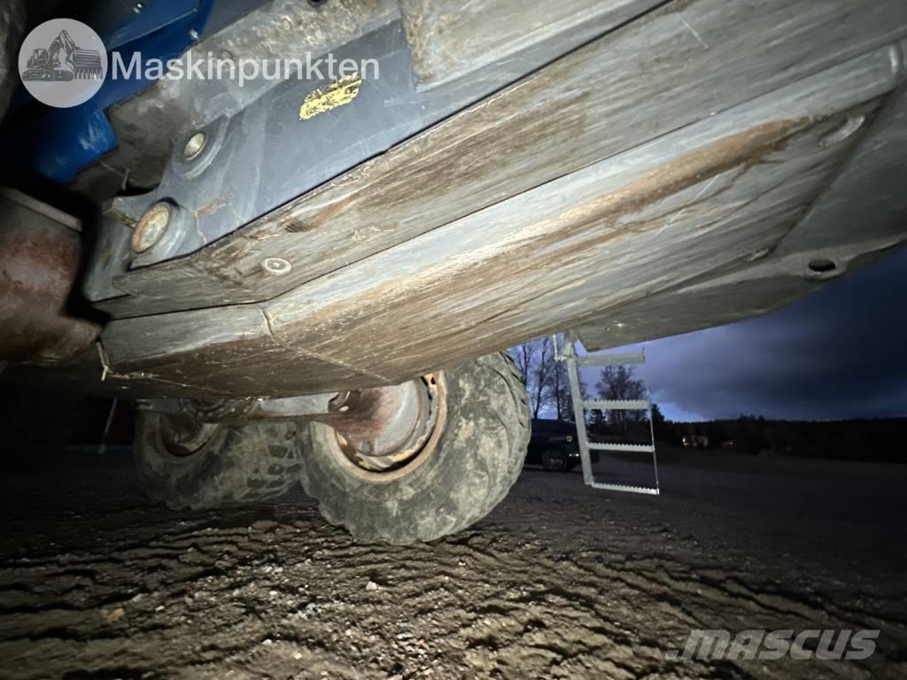 Rottne F15D Uitrijwagens