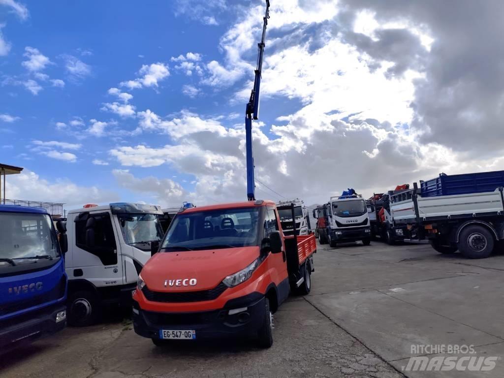 Iveco Daily 35 C 13 Vlakke laadvloer met kraan