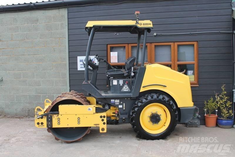 Bomag BW 124 P D H-5 Trilrolwalsen