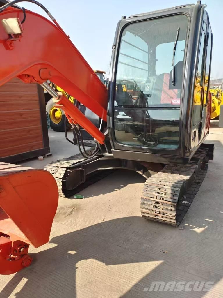 Hitachi ZX 60 Minigraafmachines < 7t