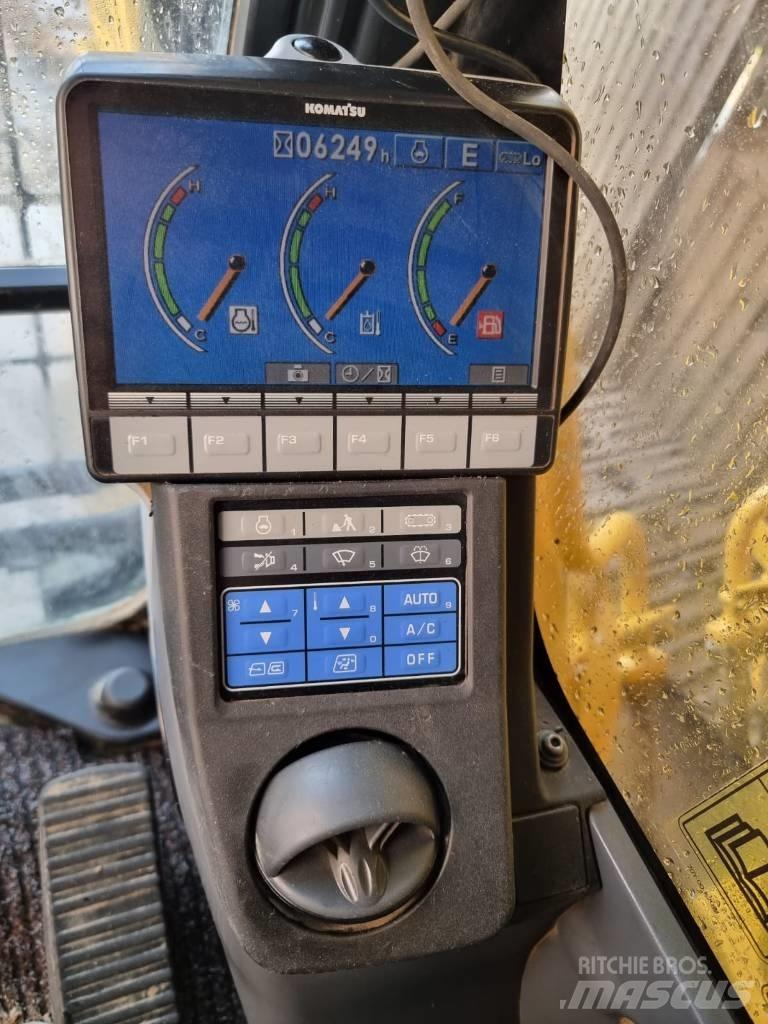 Komatsu PC 210-8 Rupsgraafmachines