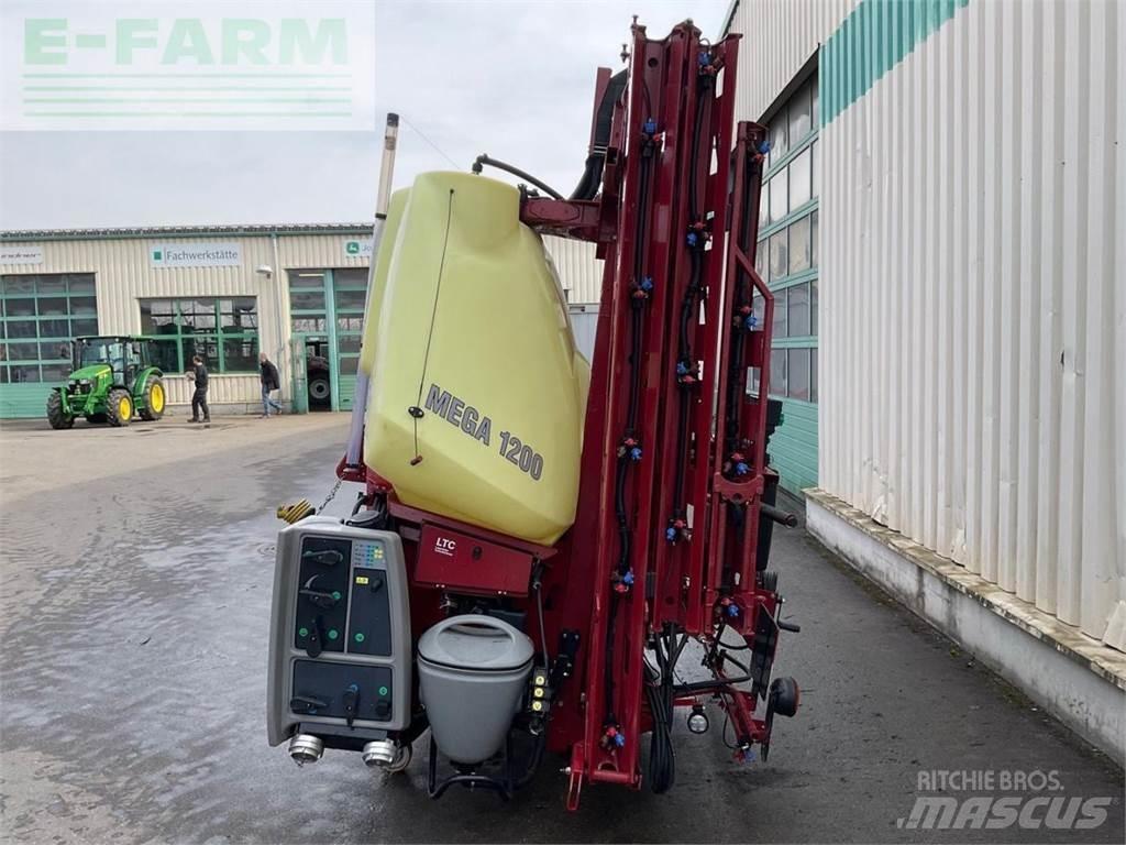 Hardi MEGA 1200 Getrokken spuitmachines