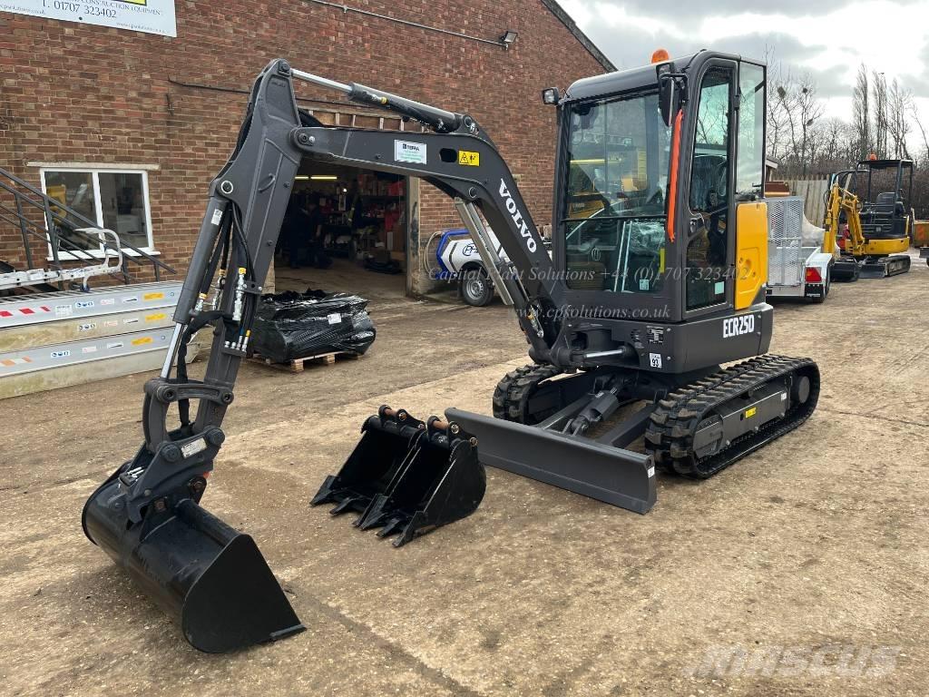 Volvo ECR 25 D Minigraafmachines < 7t