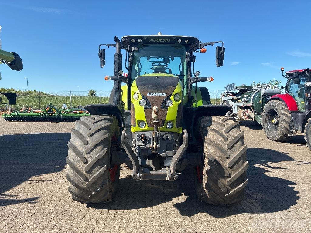 CLAAS AXION 830 CIS+ Tractoren