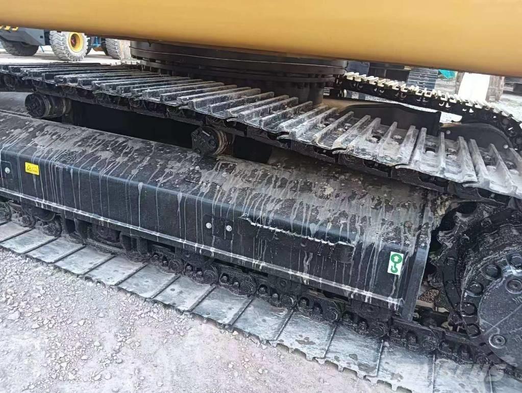 CAT 324 D2 L Midigraafmachines 7t - 12t