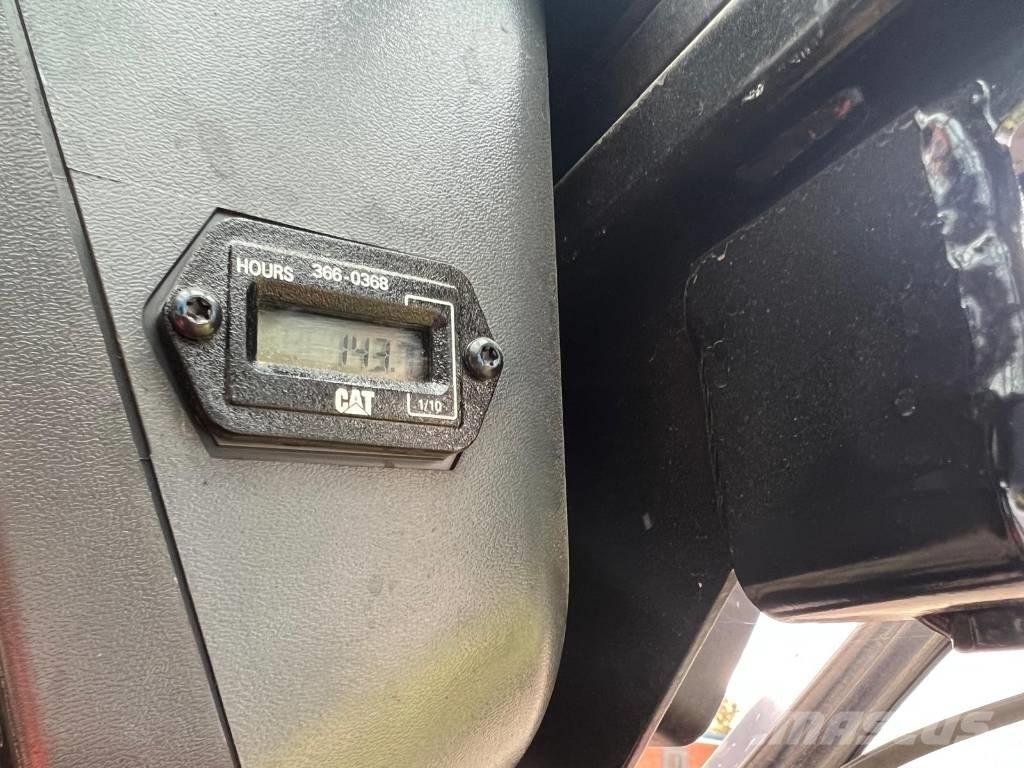 CAT 216 B 3 Schrankladers