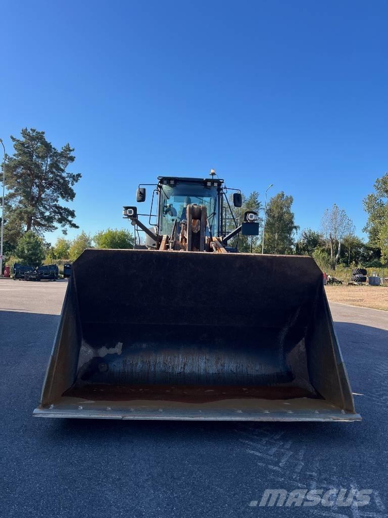 CASE 1021 G Wielladers