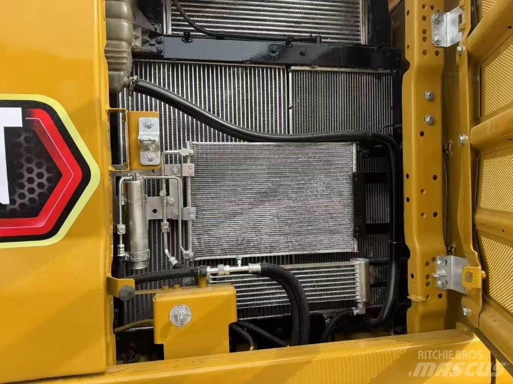 CAT 323GC Rupsgraafmachines