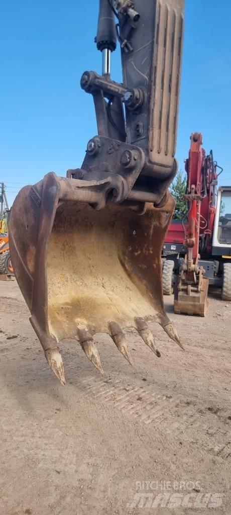 Volvo EC 210 C N L Rupsgraafmachines
