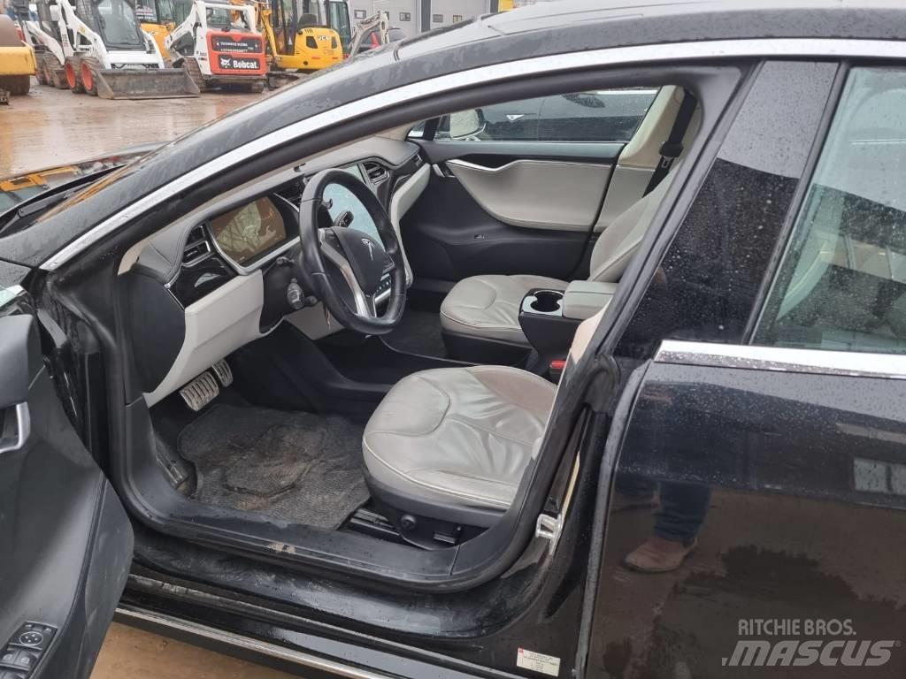Tesla Model S P85D Auto's