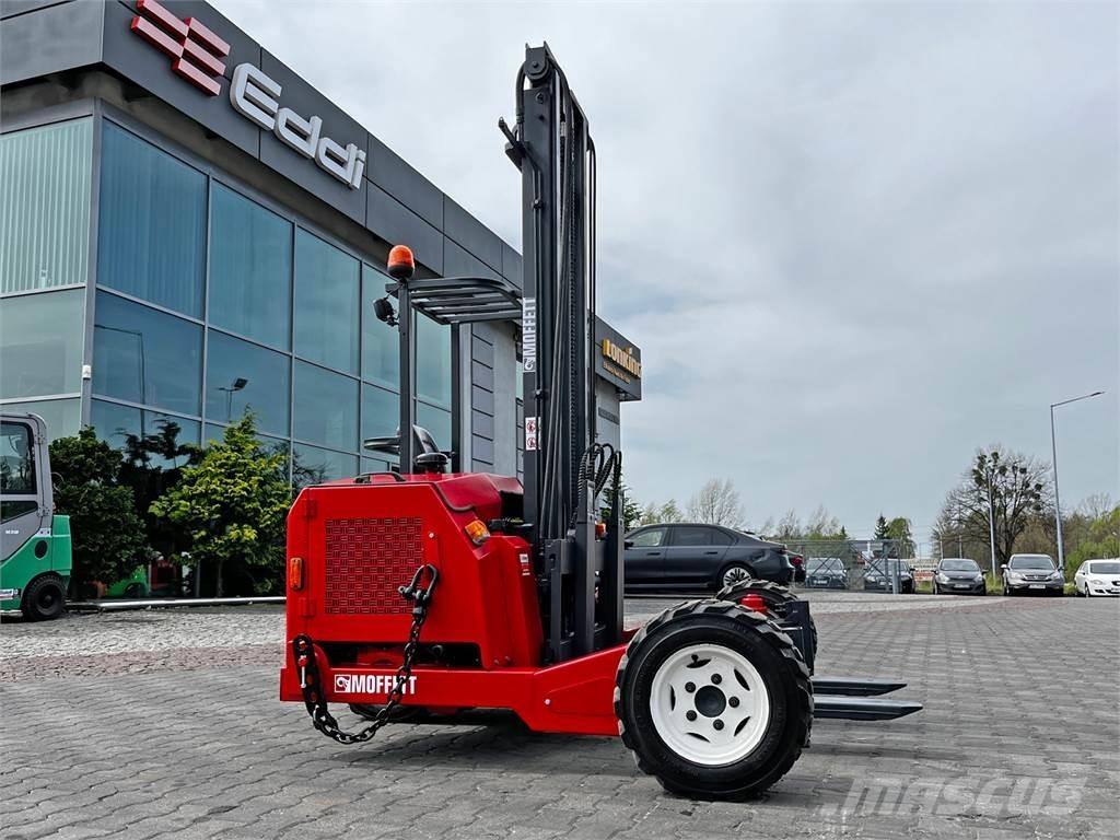 Moffett M3 20.4 Meeneemheftrucks