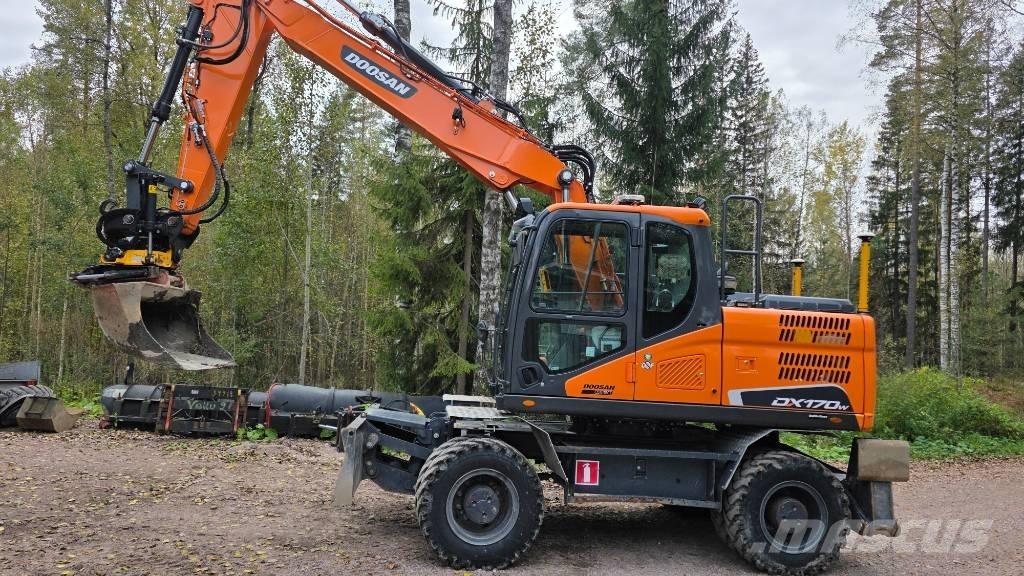 Doosan DX 170 W Wielgraafmachines