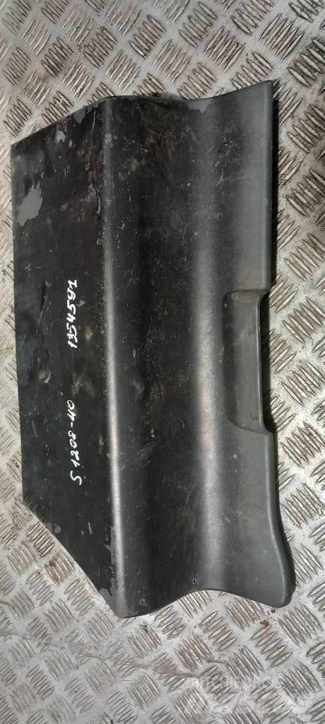 Scania 94 D.   1354594 Cabine en interieur