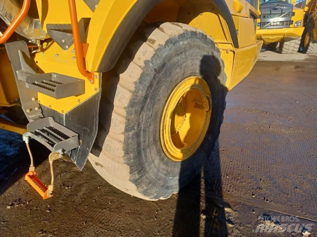 Volvo A 25 G Knik dumptrucks