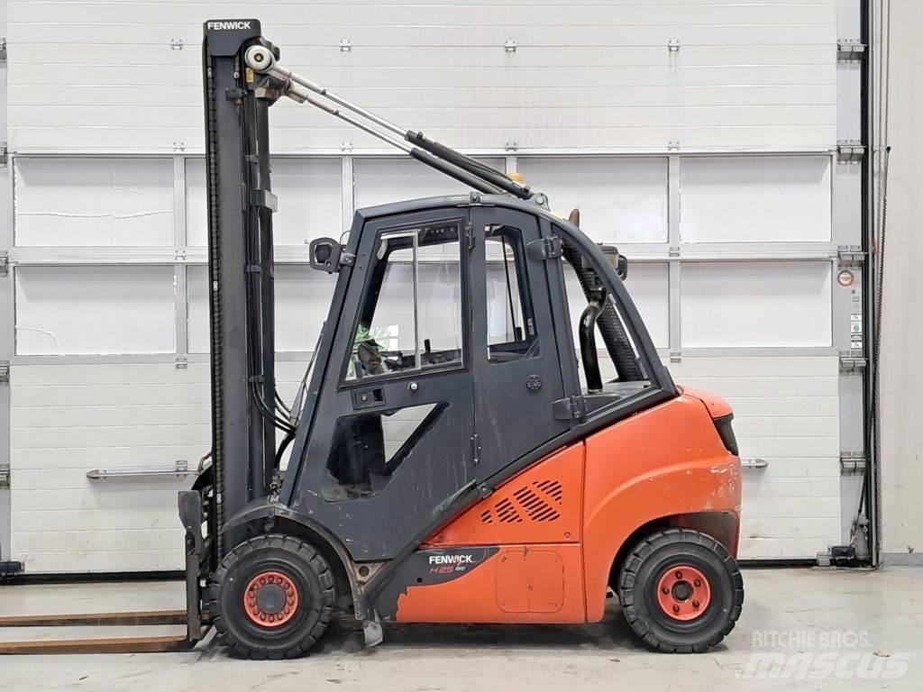 Linde H25D-02 Diesel heftrucks