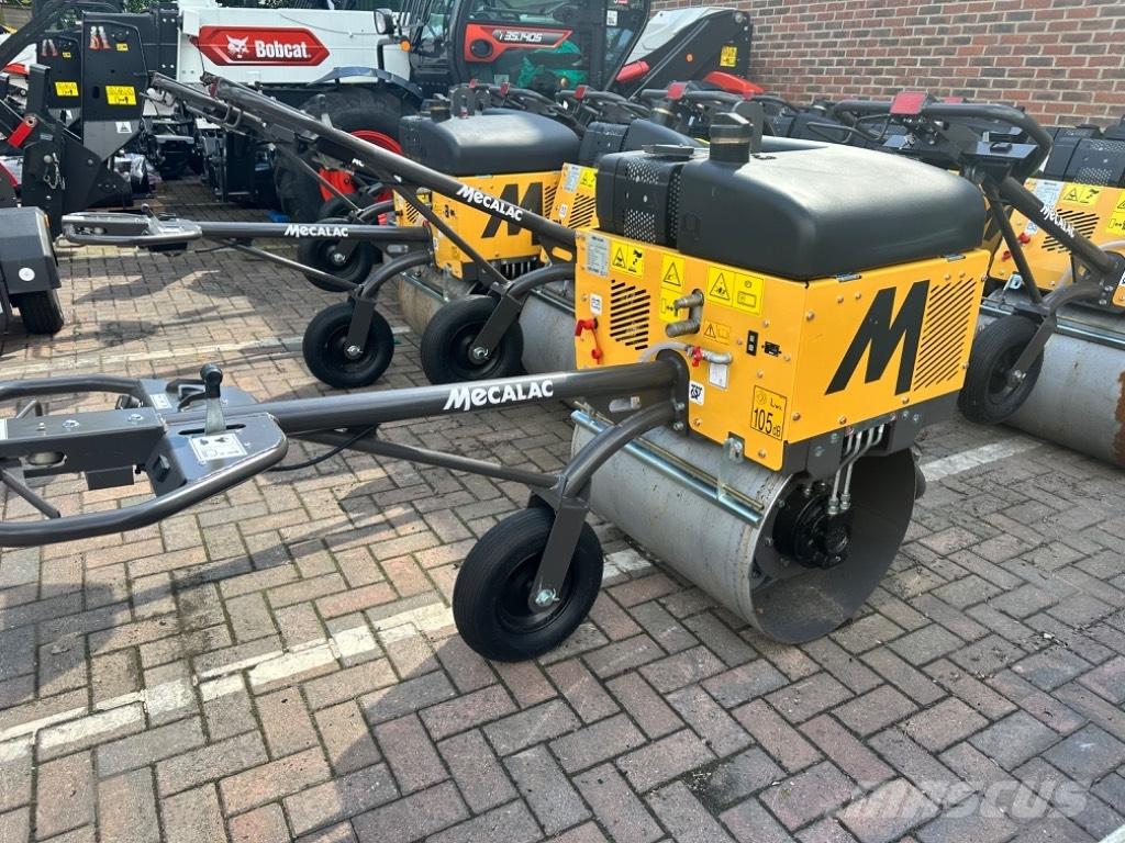 Mecalac MBR71 Trilrolwalsen