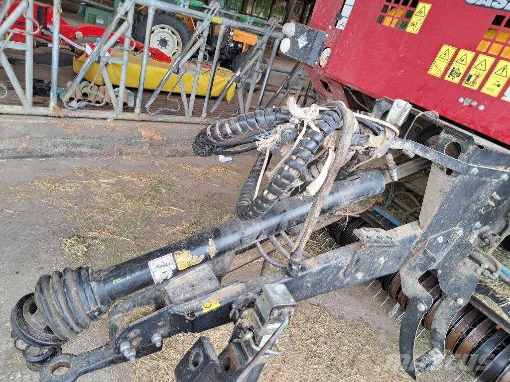 Case IH RB464 Ronde-balenpersen