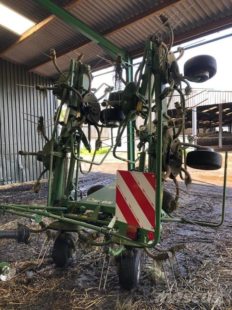 Krone 8.82/8 Tedder Schudders