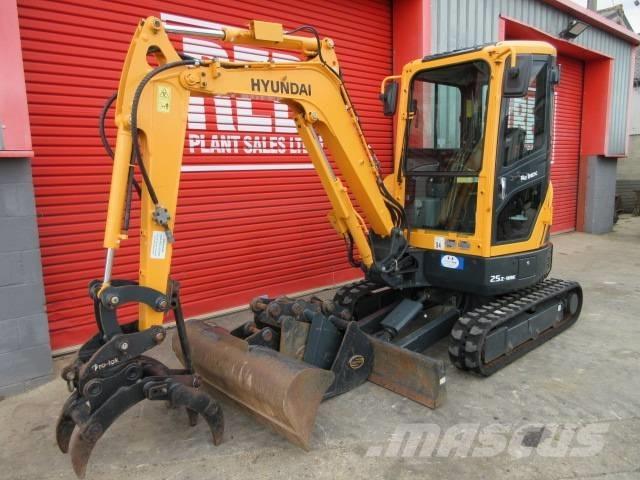 Hyundai R25Z-9 AK Minigraafmachines < 7t