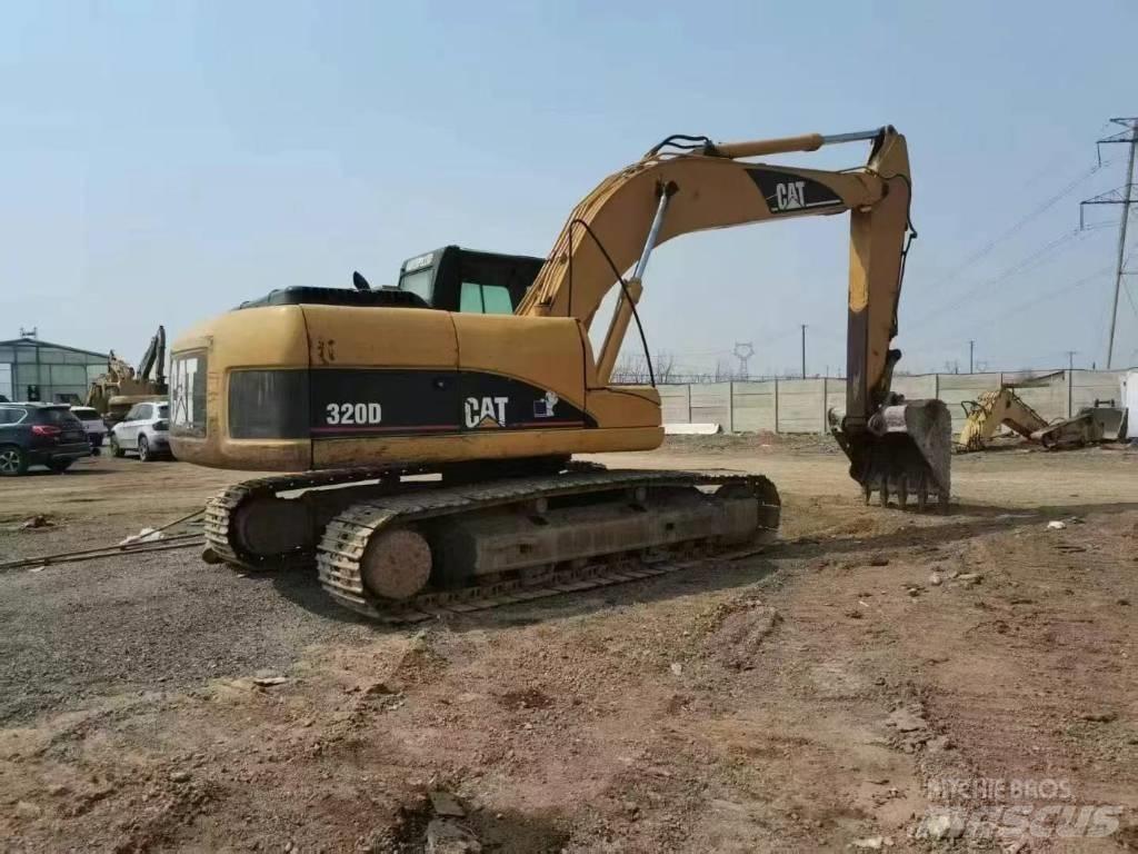 CAT 320 D L Rupsgraafmachines