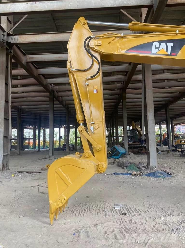 CAT 320 C Rupsgraafmachines