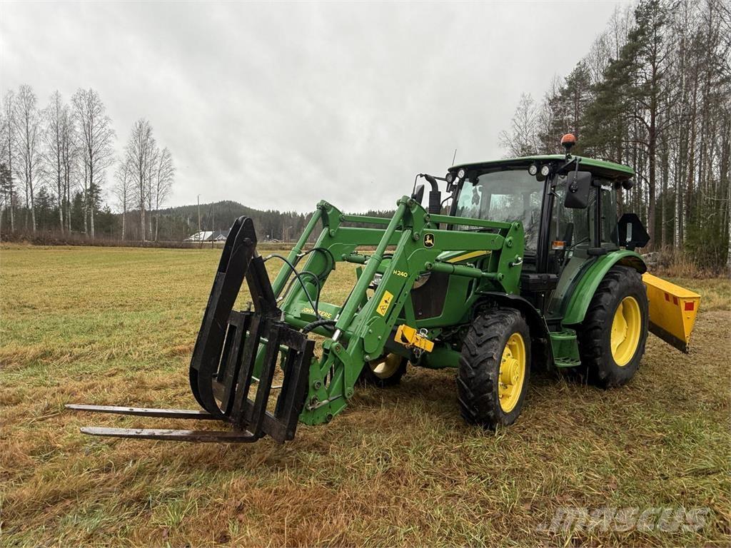 John Deere 5058E Compacttrekkers