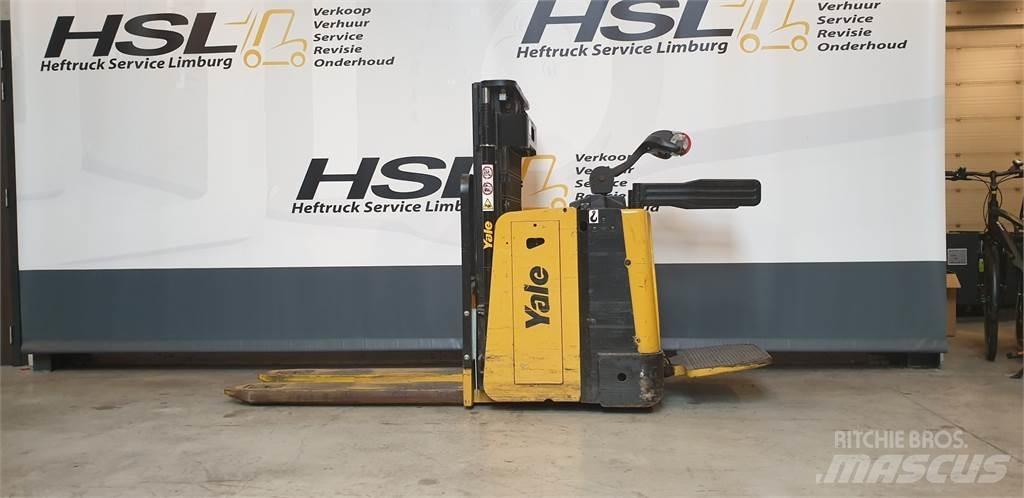Yale MP20XD 2012 Meeloop stapelaar