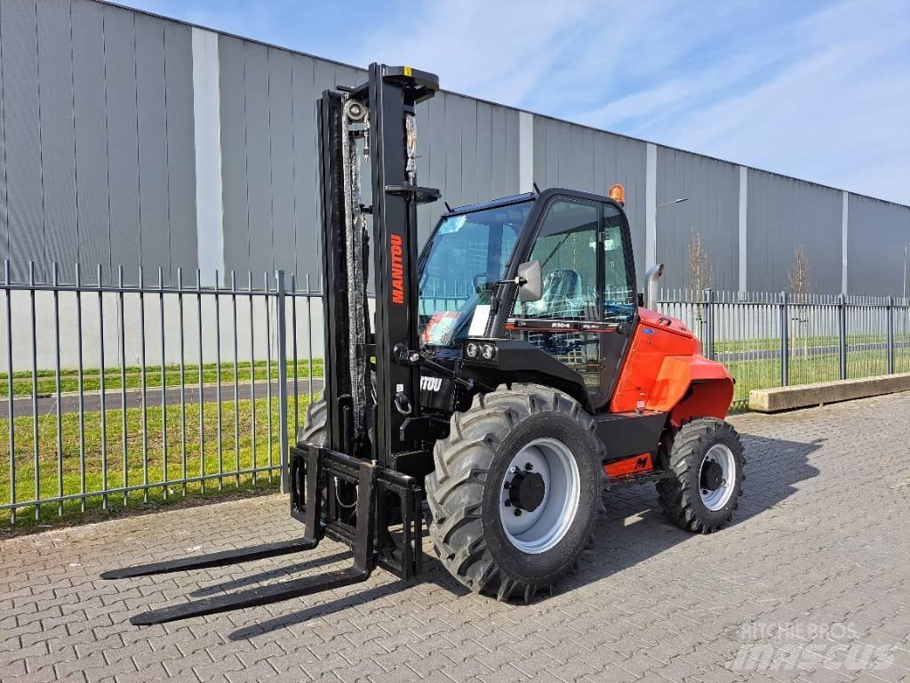 Manitou M 30-4 Vorkheftruck voor zwaar terrein