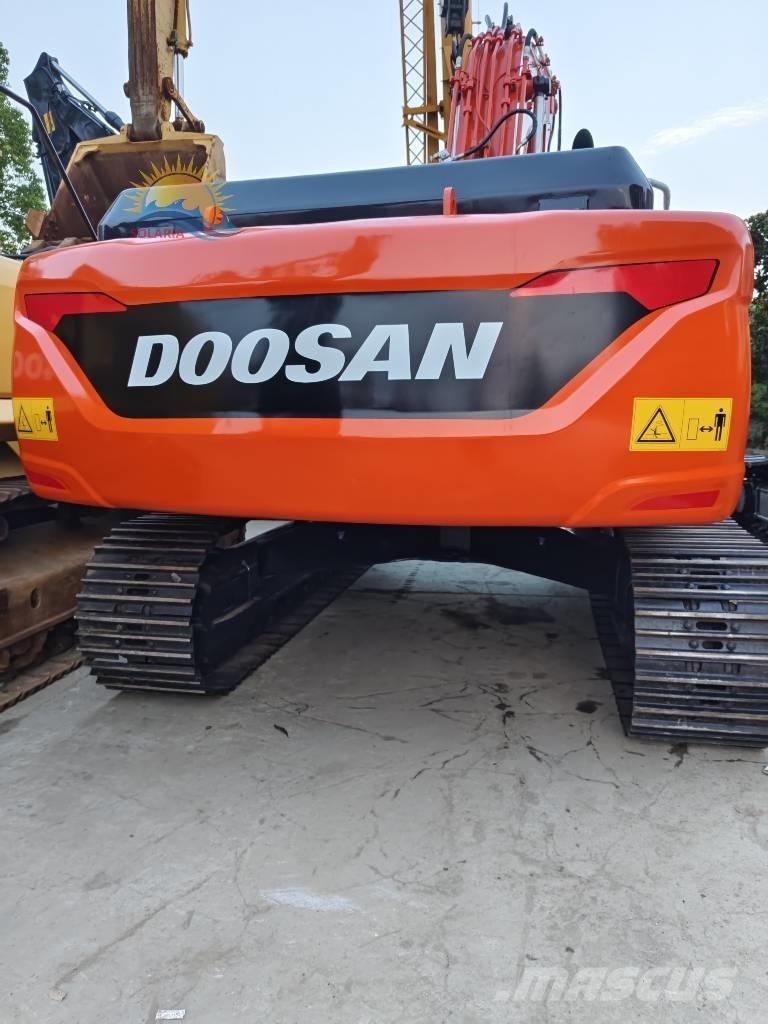 Doosan DX 300 LC Rupsgraafmachines