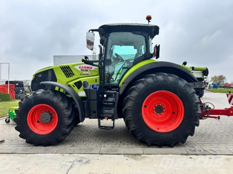 CLAAS AXION 830 Tractoren