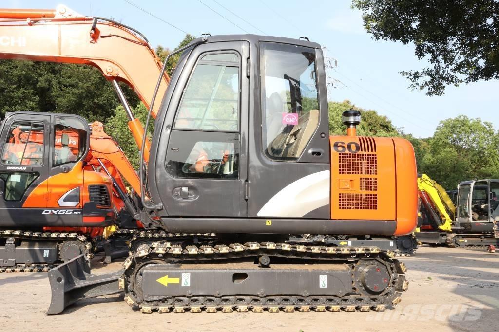 Hitachi ZX 60 Rupsgraafmachines