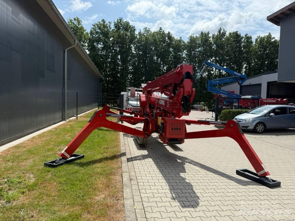 CMC S 25 Knikarmhoogwerkers