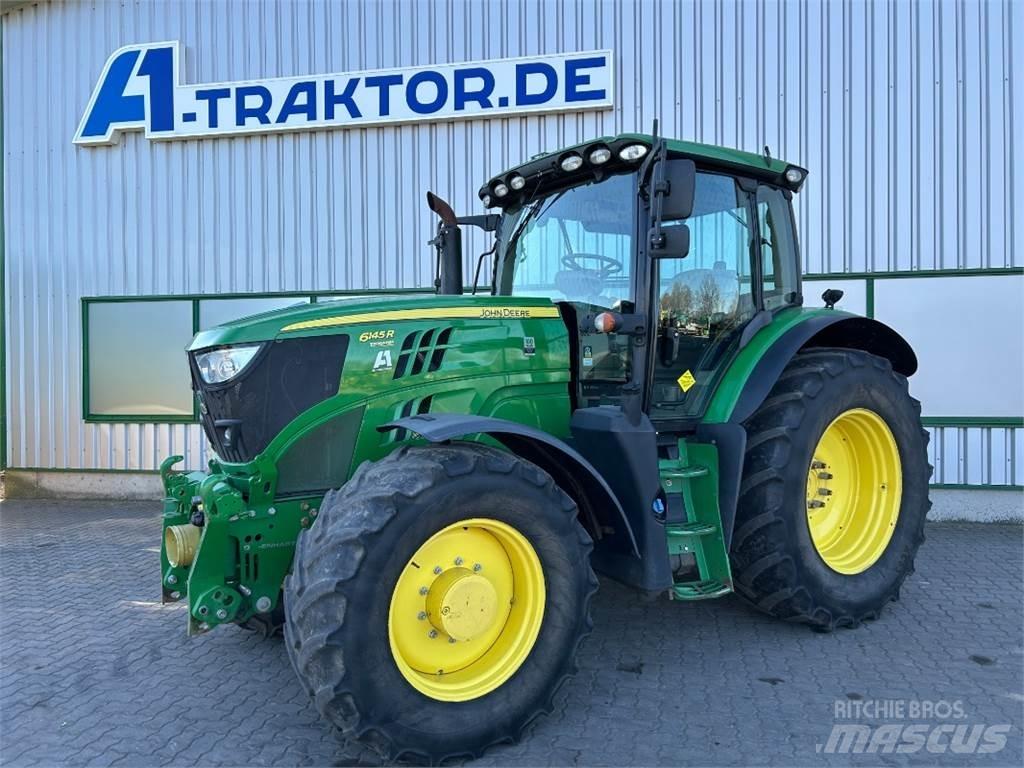 John Deere 6145R Tractoren