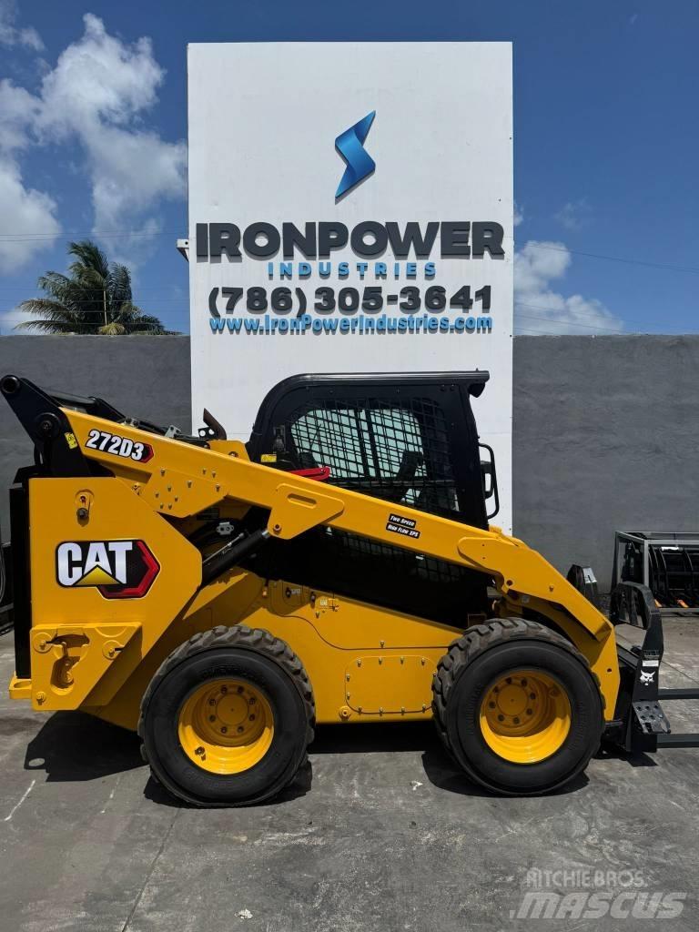 CAT 272D3 Schrankladers