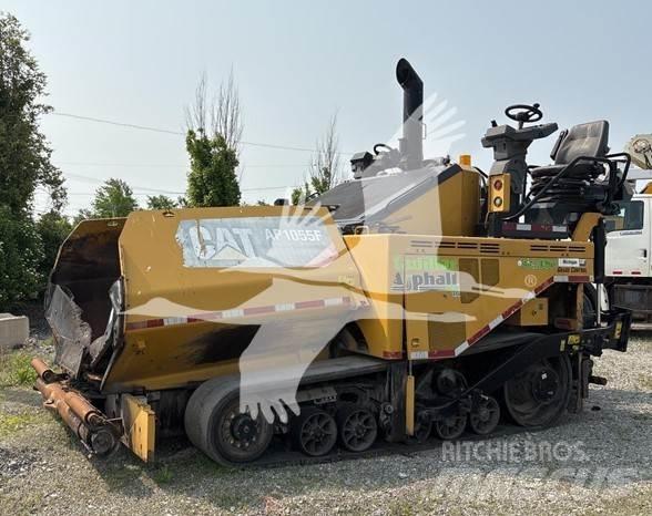 CAT AP-1055F Asfaltafwerkmachines