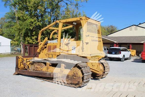 CAT D6D Rupsdozers
