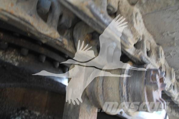 CAT E110B Rupsgraafmachines