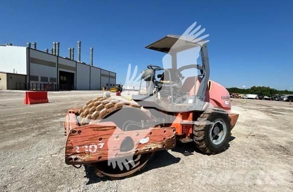 Hamm 3307P Trilrolwalsen
