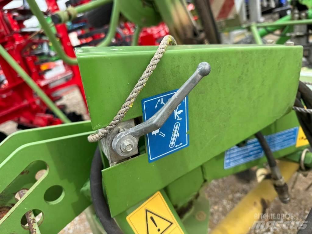 Krone KW672/6 Schudders