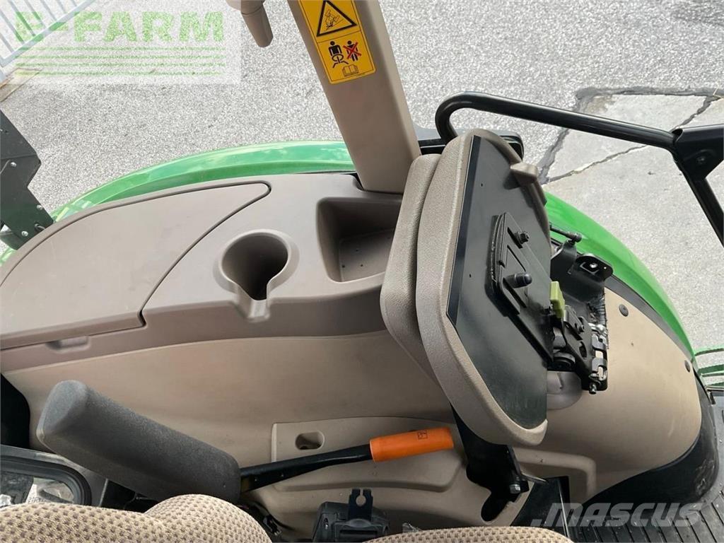John Deere 5075E Tractoren