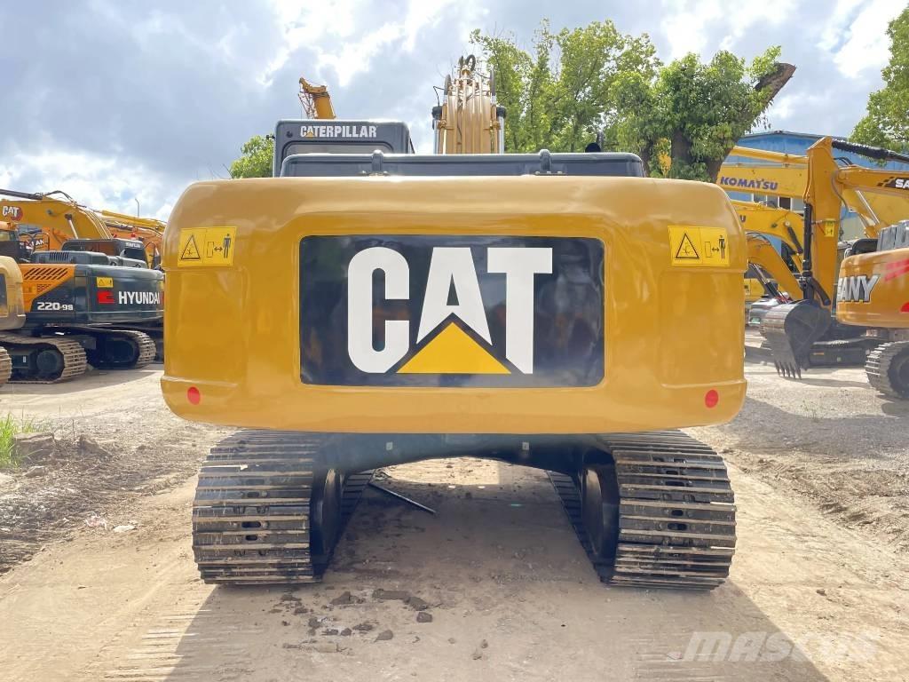 CAT 320D2 Rupsgraafmachines
