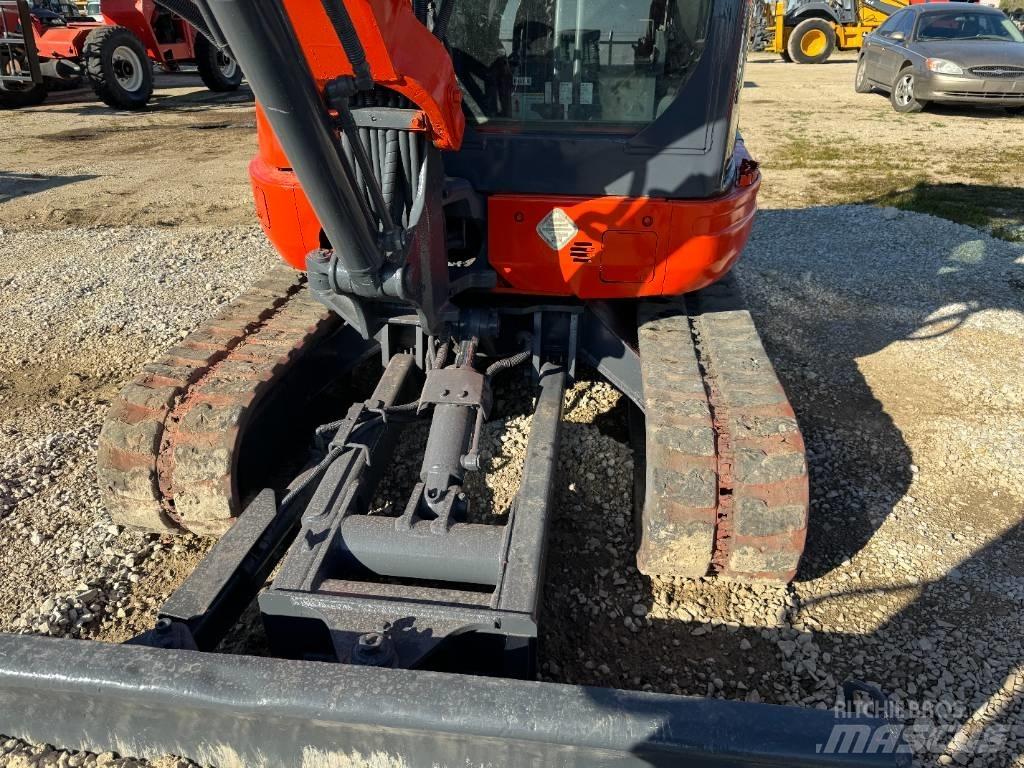 Kubota KX 121-3 Rupsgraafmachines