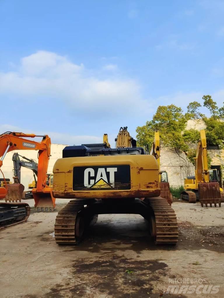 CAT 349 D2 Rupsgraafmachines