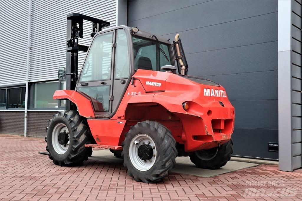 Manitou M 26.4 Vorkheftruck voor zwaar terrein