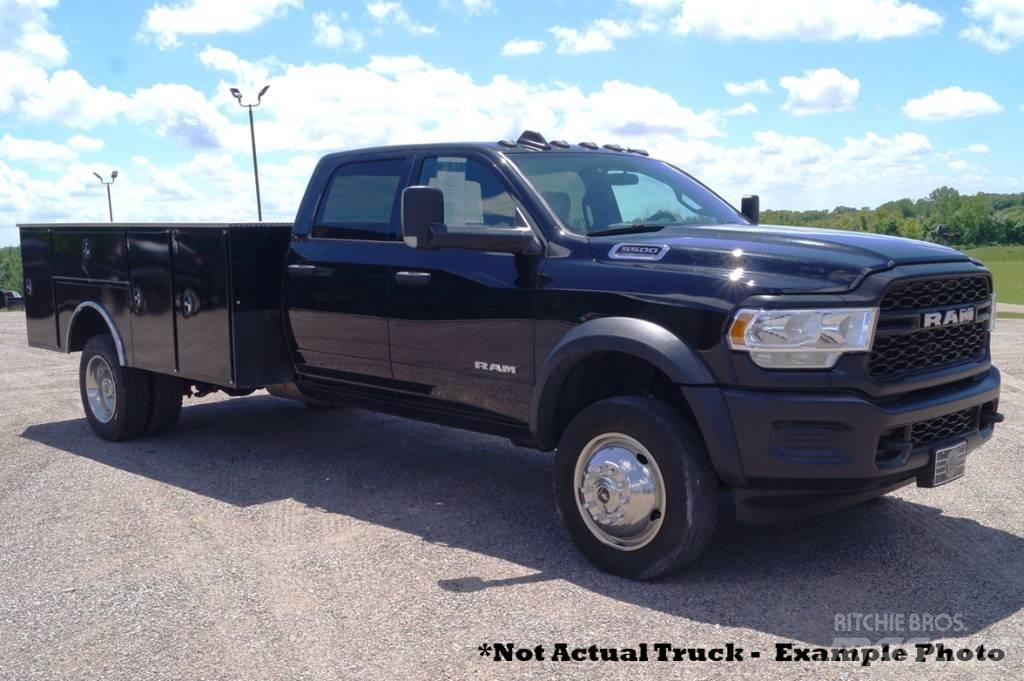 RAM 5500 TRADESMAN Bestelwagens met open laadbak